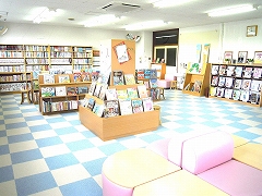 図書室内